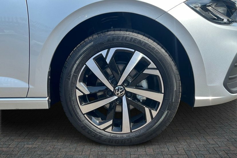 Volkswagen Polo 2.0 Tsi Gti Dsg Black #5