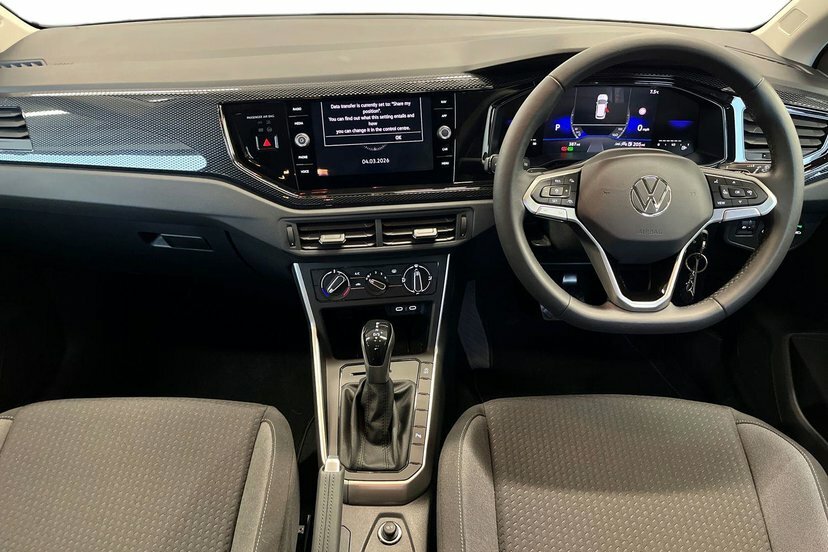 Volkswagen Polo 1.0 Tsi Life Black #11