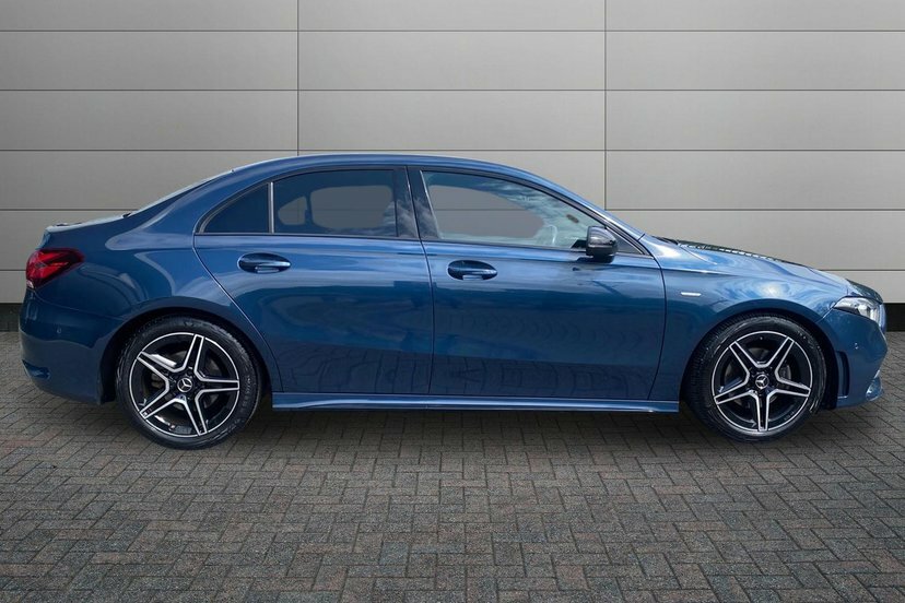 Mercedes-Benz A Class A200 Amg Line Edition Executive MA22FHL Blue #3