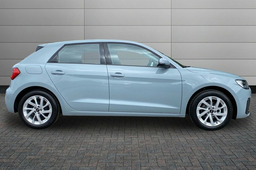 Audi A1 1.0 Tfsi 25 Sport Sportback Grey #4