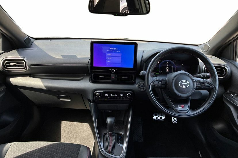Toyota Yaris 1.5 Vvt-h Gr Sport Hatchback Hybrid E-c Grey #5