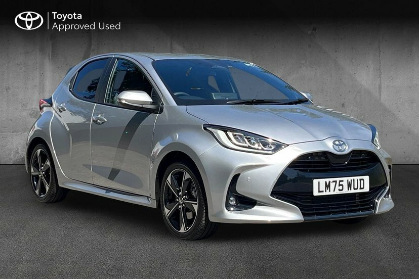 Toyota Yaris 1.5 Vvt-h Excel Hatchback Hybrid E-cvt Silver