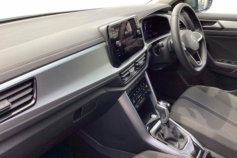 Volkswagen T-Roc 1.5 Tsi Match Suv Dsg 150 Ps GF75BZA Silver #2