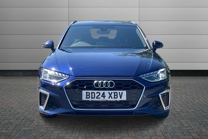 Audi A4 Avant Audi Avant 40 Tfsi 204 Black Edition S Tronic Grey #10