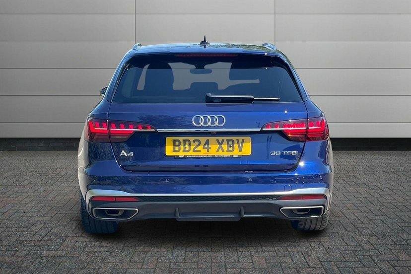 Audi A4 Avant Audi Avant 40 Tfsi 204 Black Edition S Tronic Grey #11