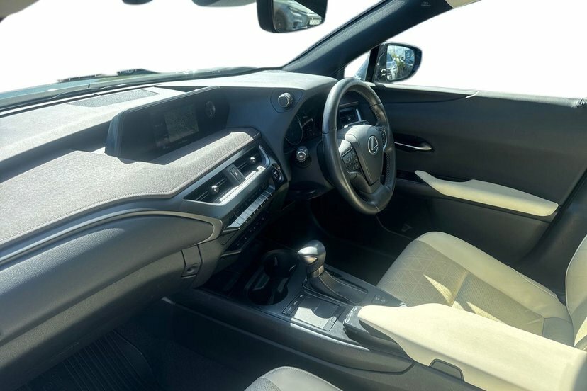 Lexus UX 2.0 250H Premium Plus Suv Hybrid E-cvt #6