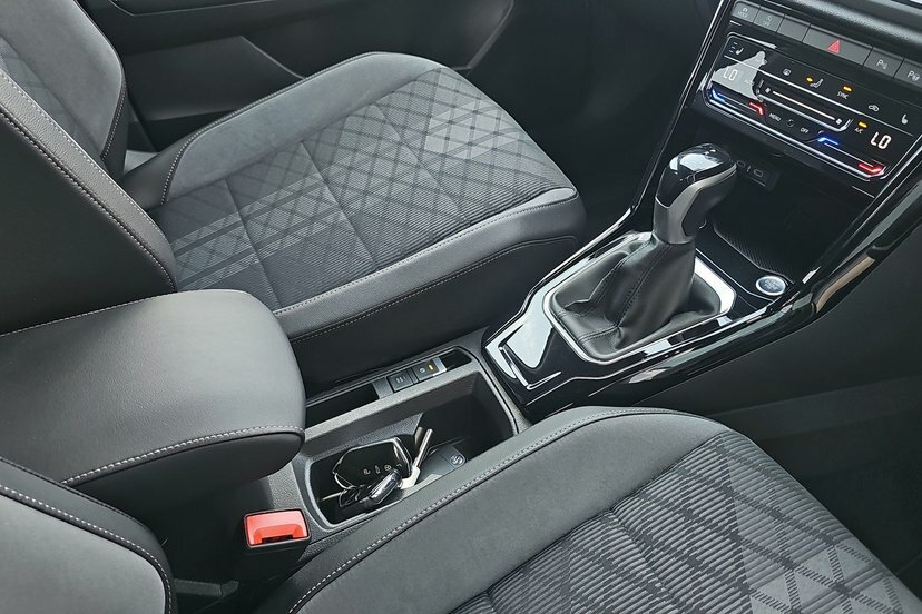 Volkswagen T-Roc 2.0 Tdi 150 Evo R-line Dsg Grey #30