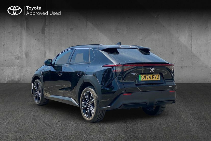 Toyota bZ4X 71.4Kwh Vision Suv Awd 11Kw Obc Black #4