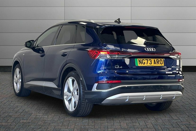 Audi Q4 E Tron 40 S Line Suv 82Kwh 204 Ps NG73ARO Blue #3