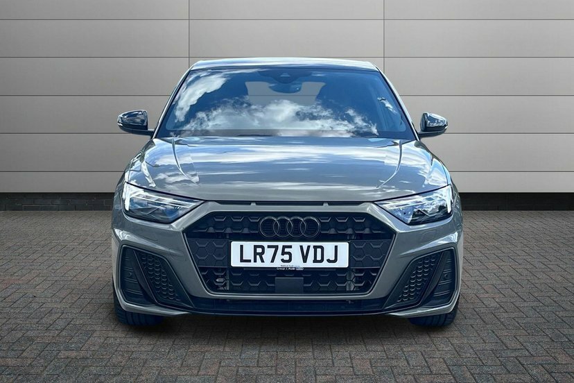 Audi A1 Audi A1 Sportback Sport 30 Tfsi 116 Ps S Tronic White #10