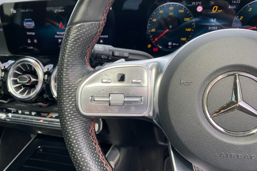 Mercedes-Benz GLB Class 200 Amg Line Premium 7G-tronic 2022 Black #19