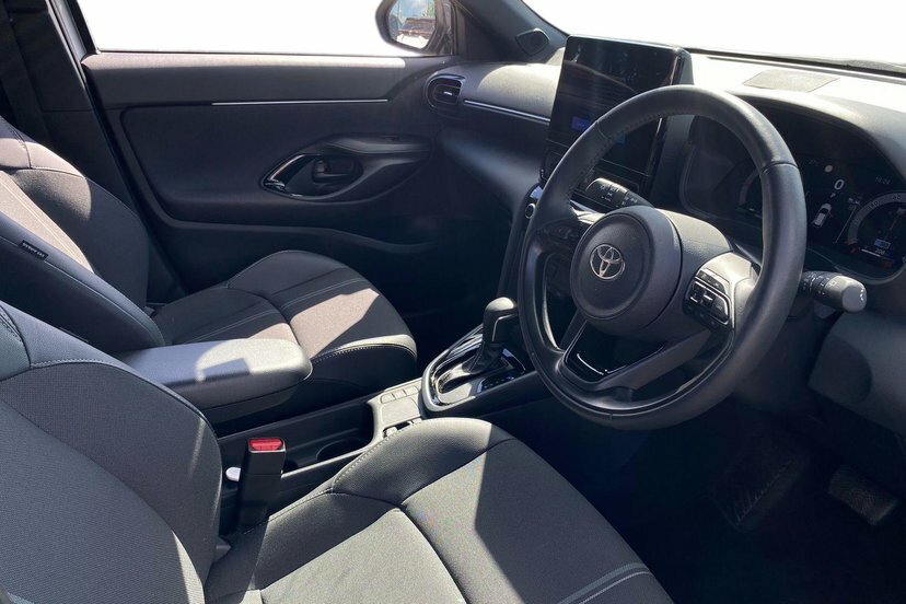 Toyota Yaris Cross Icon Grey #11