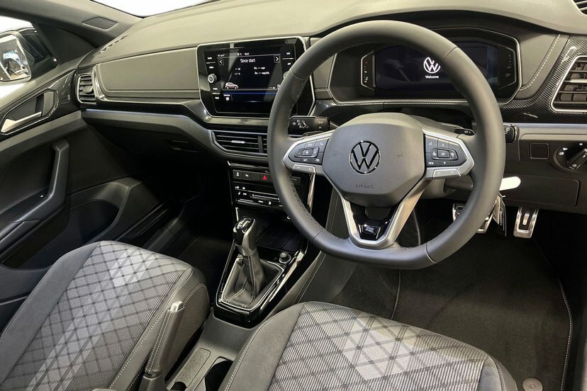 Volkswagen T-Cross 1.0 Tsi Black Edition Suv Dsg 115 Ps Grey #6