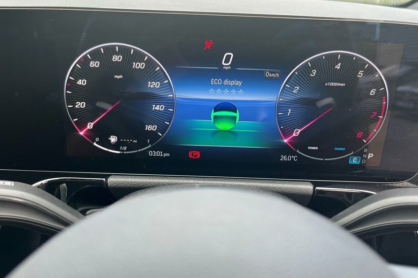 Mercedes-Benz GLA Class Gla200h Mhev Amg Line Executive Black #6