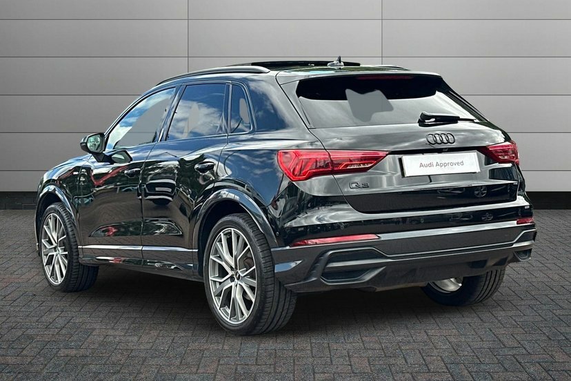 Audi Q3 2.0 Tdi 35 Vorsprung Suv S Tronic 150 Black #3