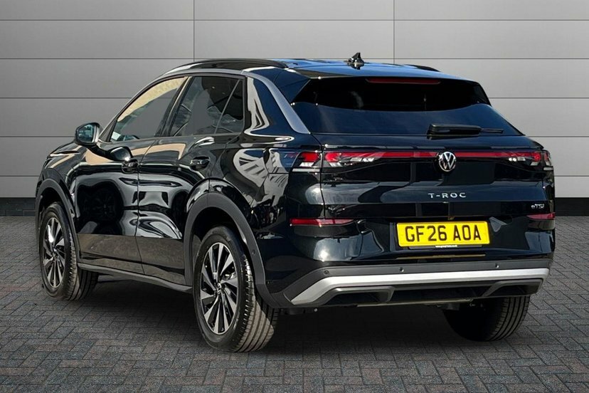 Volkswagen T-Roc 1.5 Etsi Mhev Life Suv Hybrid Dsg 150 GF26AOA Black #3