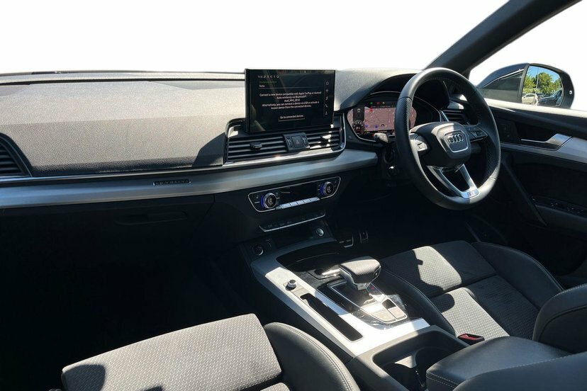 Audi Q5 2.0 Tfsi 45 S Line Sportback S Tronic Q Black