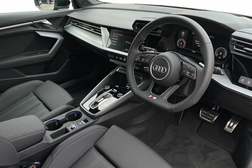 Audi A3 1.5 Tfsi S Line Sportback S Tronic 150 LM26XGV Black #6