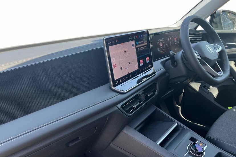 Volkswagen Tiguan 1.5 Etsi Mhev Match Suv Hybrid Dsg 150 LY26ORV Grey #4
