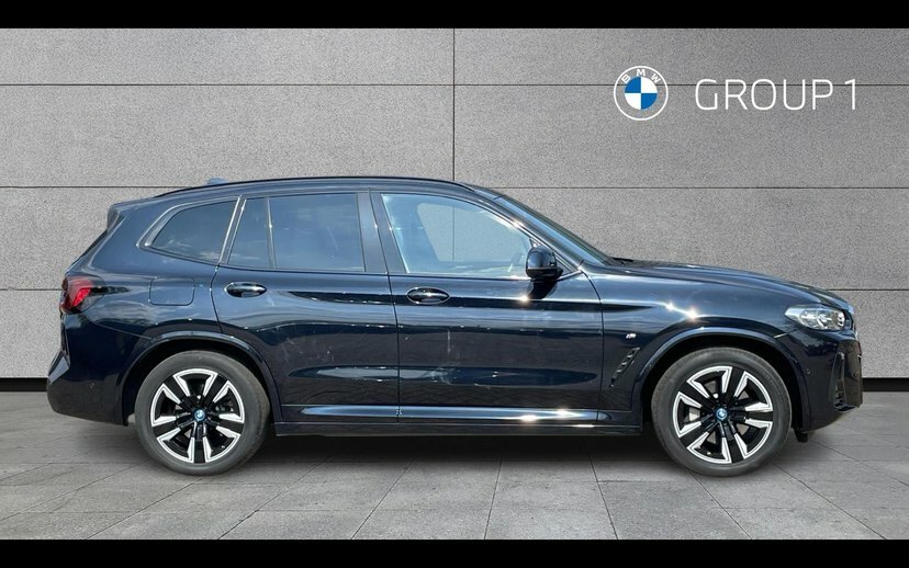 BMW iX3 Ix3 M Sport Black #3