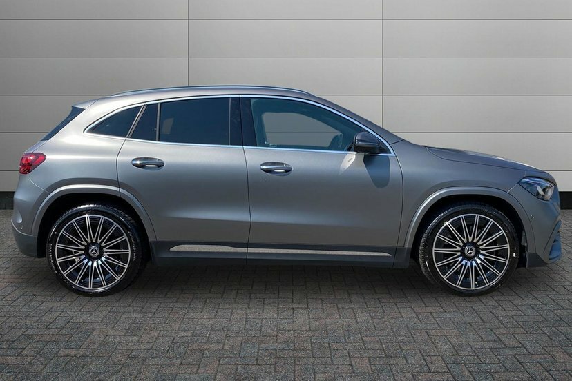 Mercedes-Benz GLA Class Gla220d Amg Line Premium Plus Suv 4Ma Grey #3