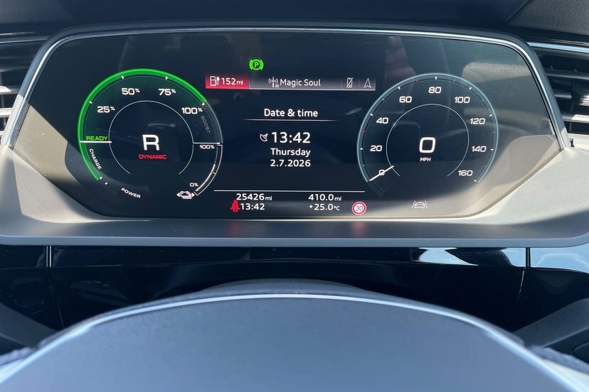Audi Q8 e tron 300Kw 55 Quattro 114Kwh Sport 2023 Blue #7