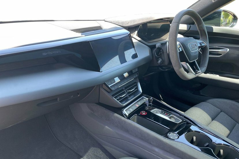 Audi E Tron GT 93.4Kwh Saloon Quattro 476 Ps Black #2