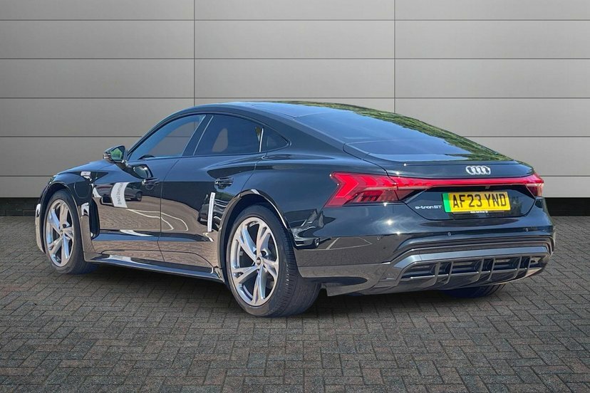 Audi E Tron GT 93.4Kwh Saloon Quattro 476 Ps Black #3