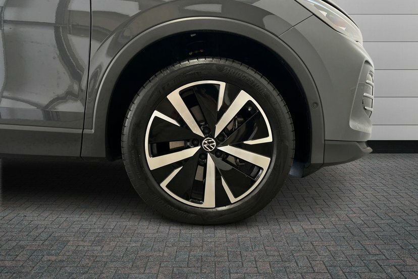 Volkswagen Tiguan 1.5 Tsi Ehybrid 19.7Kwh Style Suv Plug- WN26RCF Grey #5