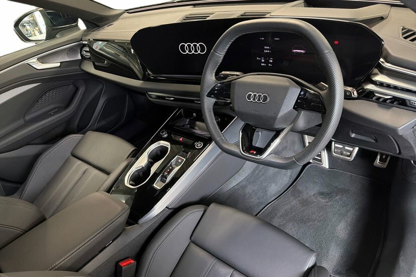 Audi A6 Avant 2.0 E-hybrid 25.9Kwh S Line Estate Plug Blue #6