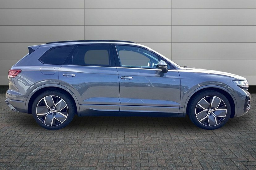 Volkswagen Touareg 3.0 Tdi V6 Black Edition Suv Tiptronic Grey #4