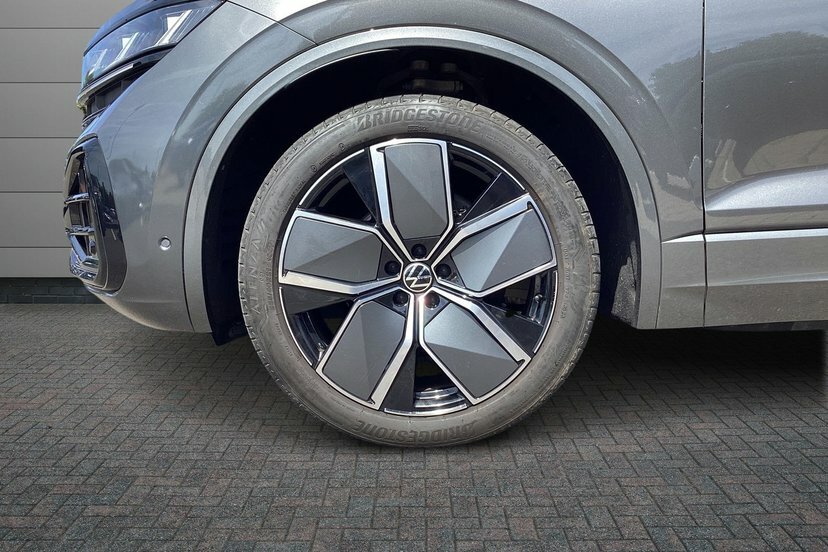 Volkswagen Touareg 3.0 Tdi V6 Black Edition Suv Tiptronic Grey #5