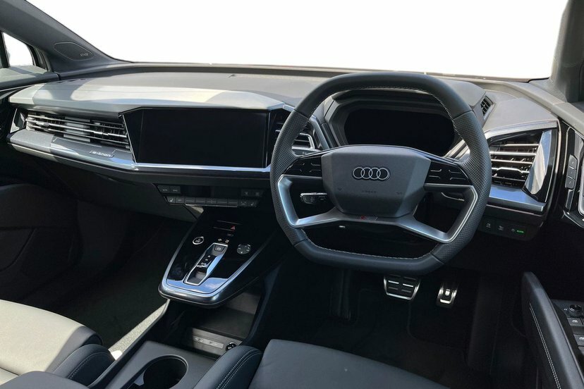 Audi Q4 E Tron 45 S Line Suv 82Kwh 286 Ps LM26YLR Grey #6