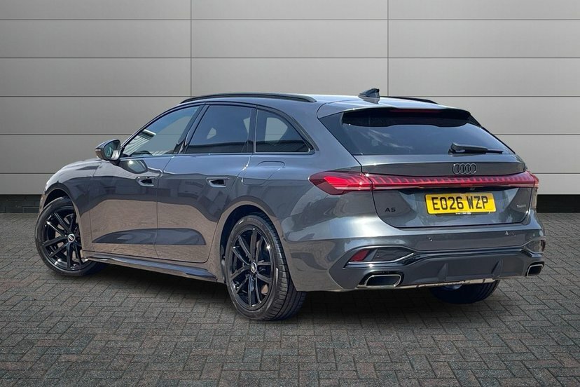 Audi A5 2.0 E-hybrid 25.9Kwh Black Edition Estate Petr Grey #3