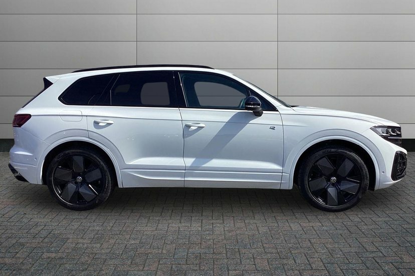 Volkswagen Touareg 3.0 Tdi V6 Black Edition Suv Tiptronic AO75KNF White #4