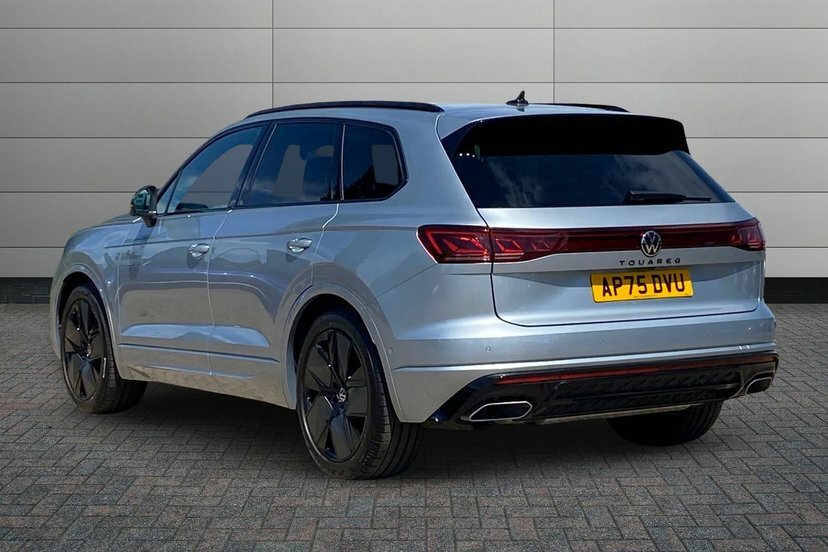 Volkswagen Touareg 3.0 V6 Tdi Final Edition Suv Tiptronic Silver #3