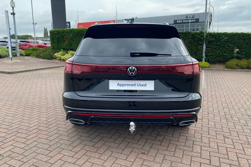 Volkswagen Touareg 8.9 Representative Apr 60 Months Pcp Silver #14