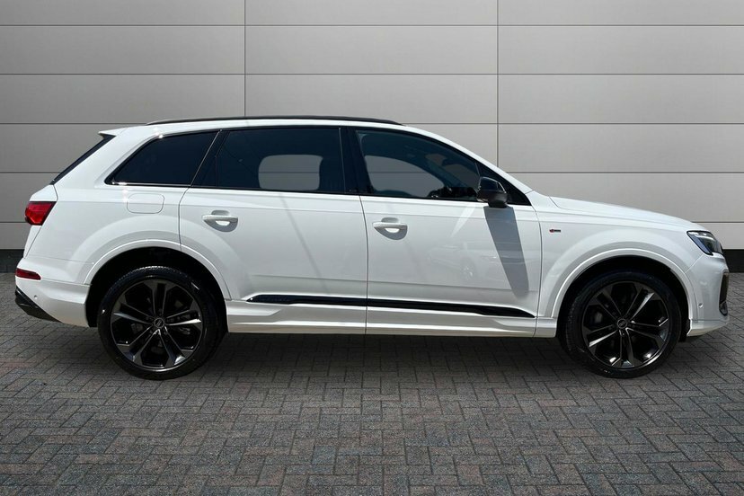 Audi Q7 3.0 Tdi V6 Black Edition Suv Tiptronic EF26WCW White #4