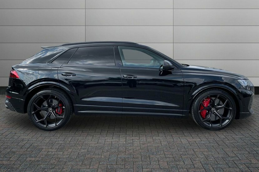 Audi RSQ8 4.0 Tfsi V8 Performance Carbon Black Suv Petro Black #4