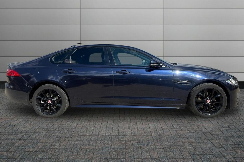 Jaguar XF 2.0D R-sport Saloon Awd 180 Ps Blue #4