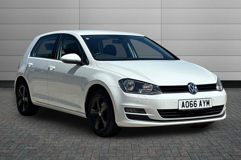 Volkswagen Golf 1.4 Tsi Bluemotion Tech Match Edition Hatchback White