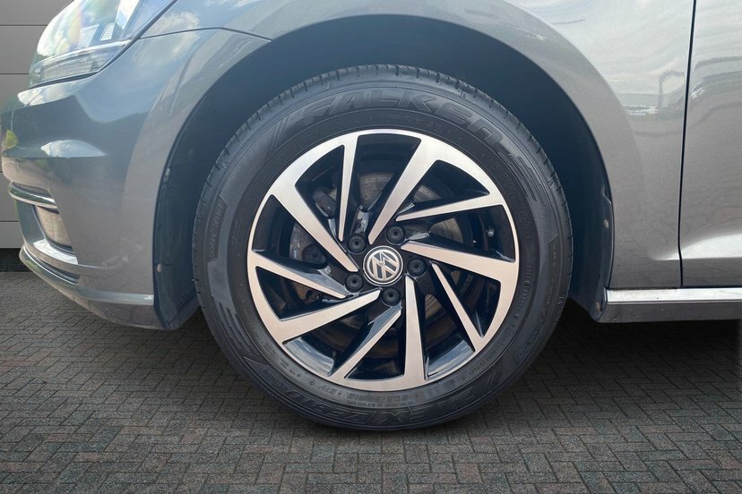 Volkswagen Golf 1.5 Tsi Evo Match Hatchback Dsg 150 Ps Grey #5