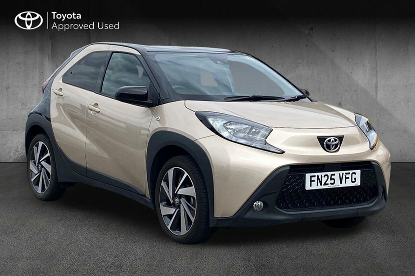 Toyota Aygo X 1.0 Vvt-i Edge Hatchback 72 Ps Black