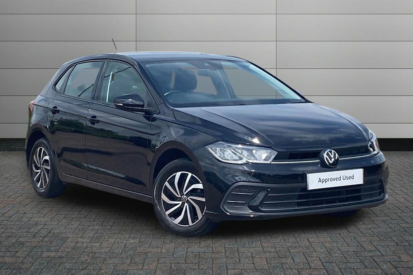 Volkswagen Polo 1.0 Evo Life Hatchback 80 Ps Black
