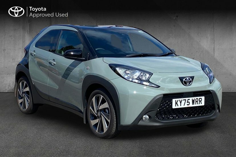 Toyota Aygo X 1.0 Vvt-i Edge Hatchback 72 Ps Black