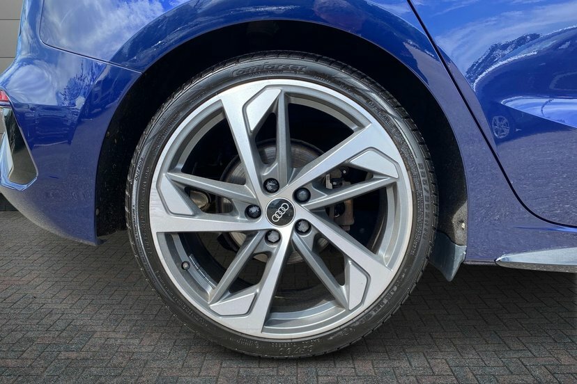 Audi A3 1.5 Tfsi 35 Edition 1 Sportback Blue #5
