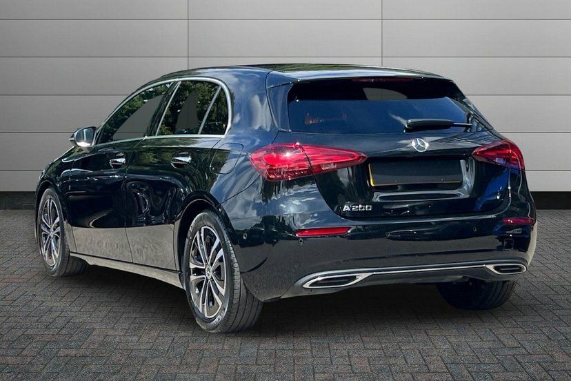 Mercedes-Benz A Class 1.3 A200h Mhev Sport Executive Hatchback Pet Black #2