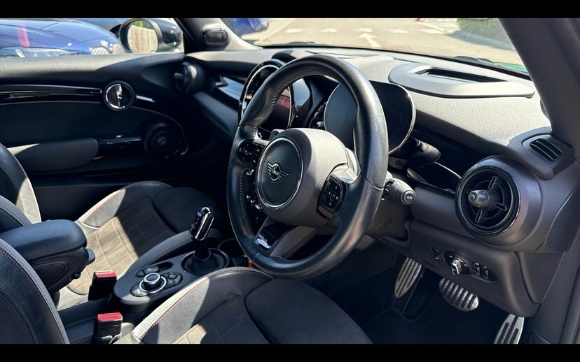 Mini Convertible Convertible John Cooper Works Green #6