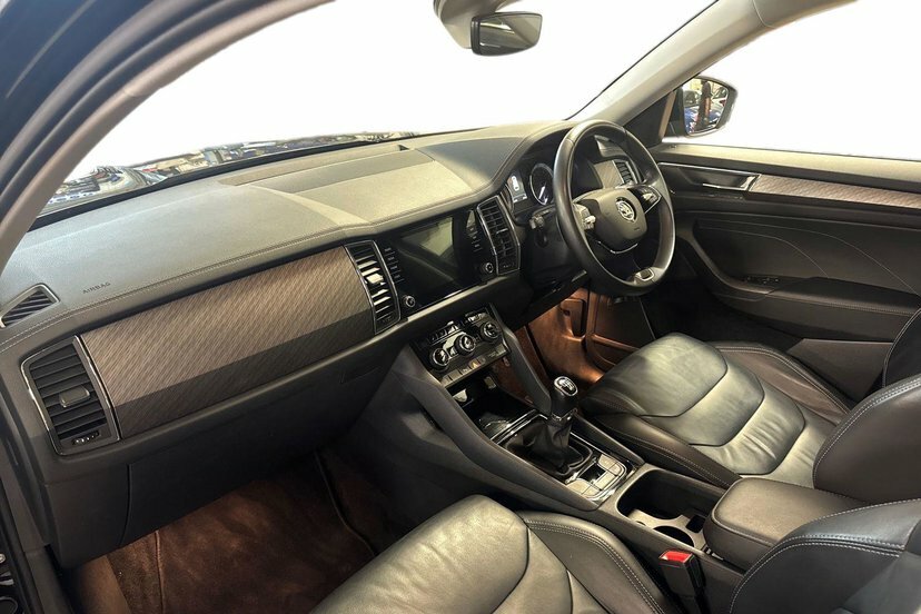 Skoda Kodiaq 1.5 Tsi Act Se L Executive Suv Black #2