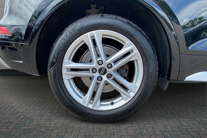 Audi Q5 2.0 Tdi 40 S Line Suv S Tronic Quattro Black #5